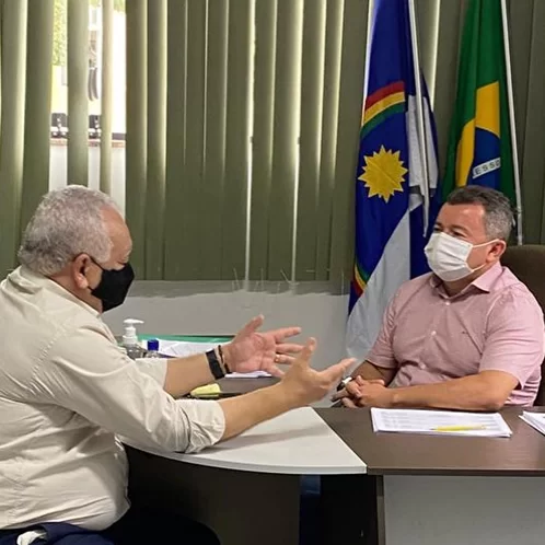 Diretor da banca IAUPE se encontra com os prefeitos de Garanhuns e São João